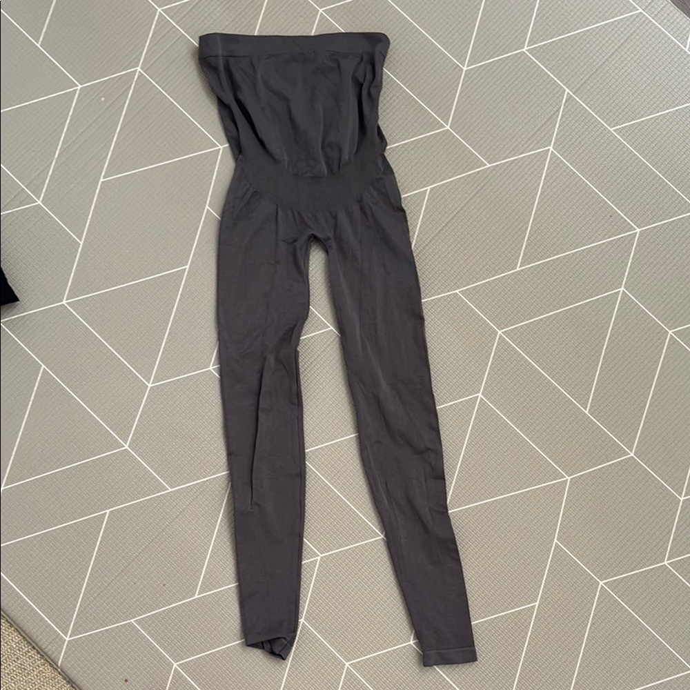 Charcoal Gray Maternuty Belly Support Leggings